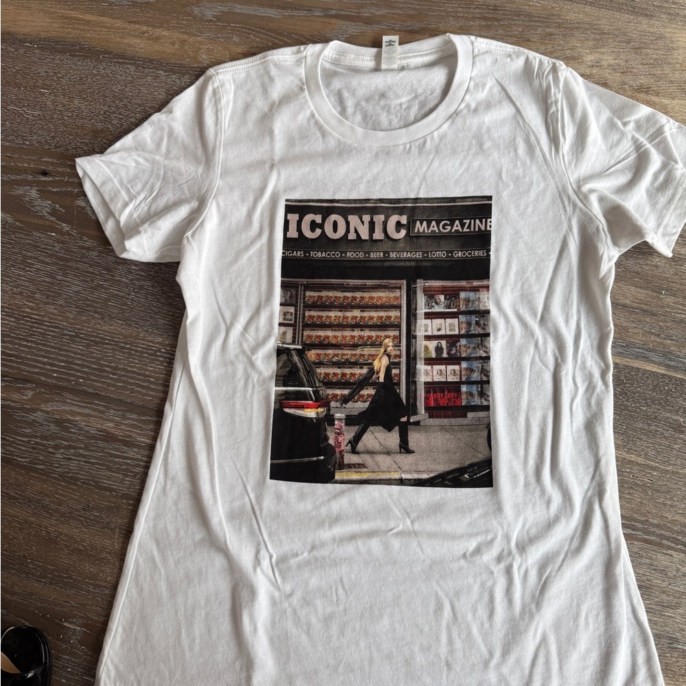 Veronica Beard White Iconic World Tour T-Shirt NYFW